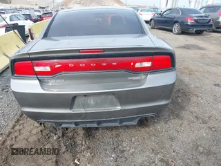 2011 Dodge Charger SE with VIN 2B3CL3CG0BH577061, listed as a IAAI auction lot 41889210 with 147,555 mi miles. Bid and sale history available at carsss.com. Image 15.