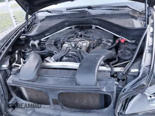 2013 BMW X5 xDrive50i с VIN 5UXZV8C57D0C15445, выставлен на аукционе IAAI как лот 42508989 с пробегом 102 212 миль миль и . История ставок и продаж доступна на DreamBid. Изображение 10.