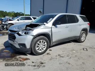 2020 Chevrolet Traverse LS z VIN 1GNERFKW5LJ299474, wystawiony jako Copart lot #53428605 z przebiegiem 100 478 mil mil oraz Nie do naprawy • Non repairable. Historia ofert i sprzedaży dostępna na DreamBid. Obrazek 1.