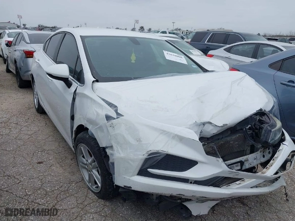 2017 Chevrolet Cruze LT with VIN 1G1BE5SM9H7229859, listed as a IAAI auction lot 41620008 with 123,741 mi miles. Bid and sale history available at carsss.com. Image 1.