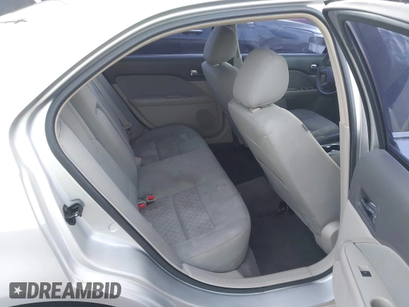 2012 Ford Fusion SE z VIN 3FAHP0HA4CR213409, wystawiony jako IAAI lot #41079155 z przebiegiem 139 129 mil mil oraz . Historia ofert i sprzedaży dostępna na DreamBid. Obrazek 8.