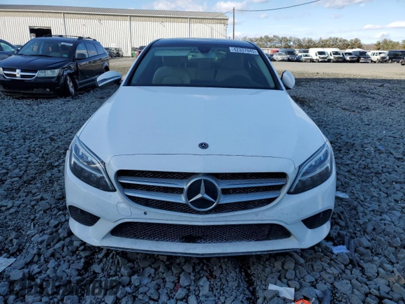 2020 Mercedes-Benz C 300 with VIN WDDWF8DB1LR546475, listed as a Copart auction lot 42337045 with 92,892 mi miles and Salvage title. Bid and sale history available at DreamBid. Image 5.