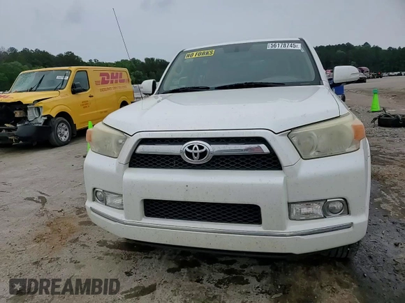 2012 Toyota 4Runner SR5 z VIN JTEZU5JR8C5040593, wystawiony jako Copart lot #56178745 z przebiegiem 179 143 mil mil oraz Szkoda całkowita • Salvage title. Historia ofert i sprzedaży dostępna na DreamBid. Obrazek 14.