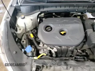 2019 Hyundai Tucson SE z VIN KM8J2CA41KU064640, wystawiony jako Copart lot #85099905 z przebiegiem 39 704 mil mil oraz Szkoda całkowita • Salvage title. Historia ofert i sprzedaży dostępna na DreamBid. Obrazek 17.