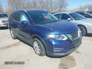 2017 Nissan Rogue SV with VIN KNMAT2MT2HP580785, listed as a IAAI auction lot 41811204 with 134,987 mi miles. Bid and sale history available at carsss.com. Image 1.