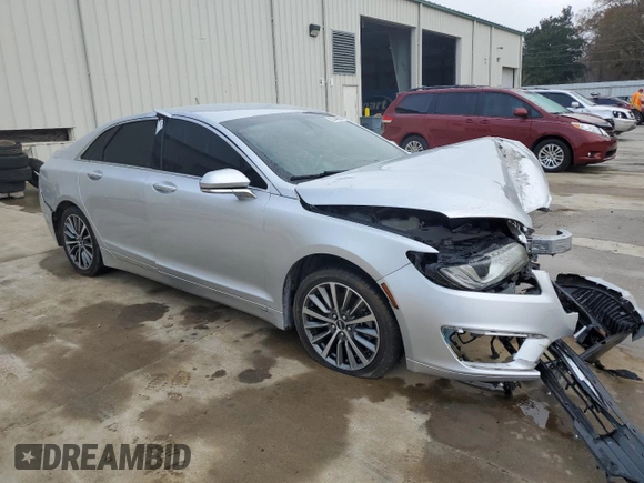 2019 Lincoln MKZ Reserve I with VIN 3LN6L5C98KR611336, listed as a Copart auction lot 83749694 with 40,406 mi miles and Salvage title. Bid and sale history available at DreamBid. Image 4.