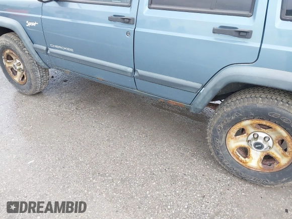 1997 Jeep Cherokee Sport с VIN 1J4FJ68S2VL569562, выставлен на аукционе IAAI как лот 42235601 с пробегом Не указан миль и . История ставок и продаж доступна на DreamBid. Изображение 13.