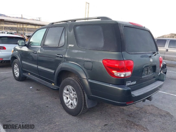 2006 Toyota Sequoia SR5 with VIN 5TDZT34A66S268737, listed as a IAAI auction lot 41748370 with 135,796 mi miles. Bid and sale history available at carsss.com. Image 3.