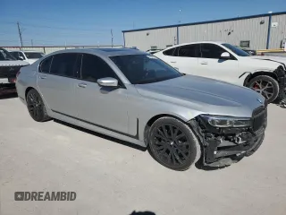 2020 BMW 7 Series 740i with VIN WBA7T2C01LGF96888, listed as a Copart auction lot 48492095 with 55,287 mi miles and Salvage Title. Bid and sale history available at carsss.com. Image 4.