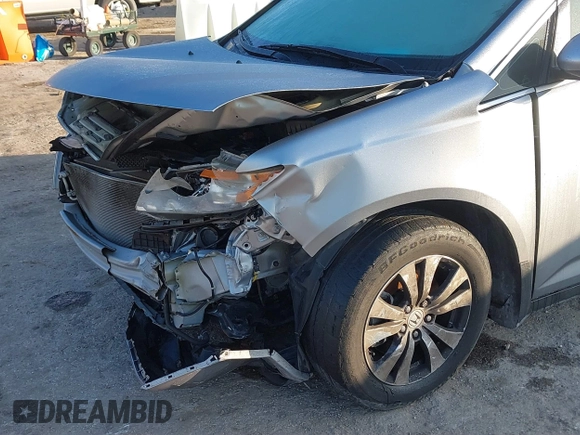 2016 Honda Odyssey EX-L with VIN 5FNRL5H65GB080864, listed as a IAAI auction lot 41476716 with 171,550 mi miles. Bid and sale history available at carsss.com. Image 18.