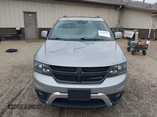 2017 Dodge Journey Crossroad Plus with VIN 3C4PDCGB5HT613256, listed as a IAAI auction lot 41509616 with 146,931 mi miles. Bid and sale history available at carsss.com. Image 12.
