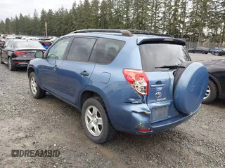 2008 Toyota RAV4 with VIN JTMBK33V985061809, listed as a IAAI auction lot 41851948 with 259,650 mi miles. Bid and sale history available at carsss.com. Image 3.