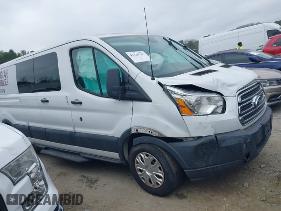 2016 Ford Transit XL z VIN 1FBZX2ZM7GKA97267, wystawiony jako IAAI lot #41520763 z przebiegiem 77 366 mil mil oraz . Historia ofert i sprzedaży dostępna na DreamBid. Obrazek 13.