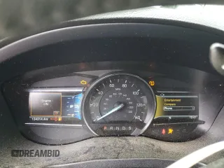2017 Ford Explorer XLT z VIN 1FM5K8DH5HGC36348, wystawiony jako Copart lot #58332195 z przebiegiem 134 314 mil mil oraz Szkoda całkowita • Salvage title. Historia ofert i sprzedaży dostępna na DreamBid. Obrazek 9.
