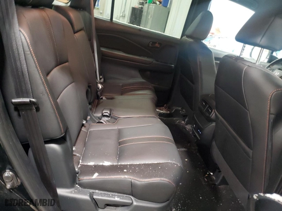 2024 Honda Passport TrailSport with VIN 5FNYF8H67RB000522, listed as a Copart auction lot 45747505 with 28,103 mi miles and Salvage Title. Bid and sale history available at carsss.com. Image 11.