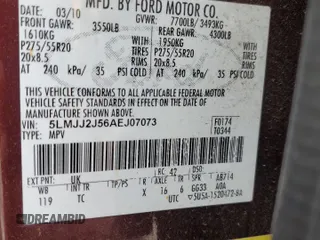 2010 Lincoln Navigator z VIN 5LMJJ2J56AEJ07073, wystawiony jako Copart lot #57955965 z przebiegiem 153 843 mil mil oraz Nie do naprawy • Non repairable. Historia ofert i sprzedaży dostępna na DreamBid. Obrazek 14.