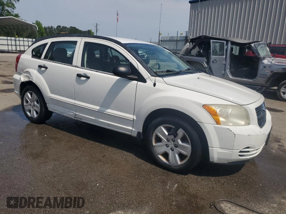 2007 Dodge Caliber SXT z VIN 1B3JB48B67D502642, wystawiony jako Copart lot #53378935 z przebiegiem 114 713 mil mil oraz Szkoda całkowita • Salvage title. Historia ofert i sprzedaży dostępna na DreamBid. Obrazek 4.