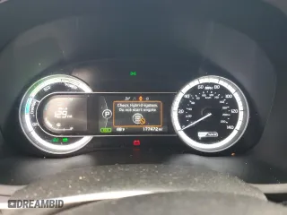2017 Kia Niro EX with VIN KNDCC3LC5H5069549, listed as a Copart auction lot 52668805 with 177,472 mi miles and Clean Title. Bid and sale history available at carsss.com. Image 9.