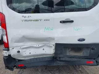 2020 Ford Transit Cargo with VIN 1FTBR1C84LKB72904, listed as a IAAI auction lot 42615080 with 137,235 mi miles and . Bid and sale history available at DreamBid. Image 6.