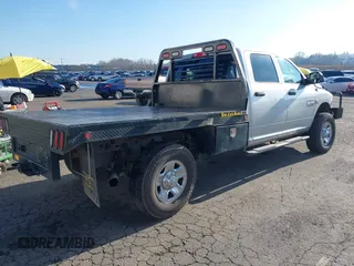 2016 Ram 2500 Tradesman with VIN 3C6UR5HL0GG341625, listed as a IAAI auction lot 41331717 with 63,279 mi miles and . Bid and sale history available at DreamBid. Image 4.