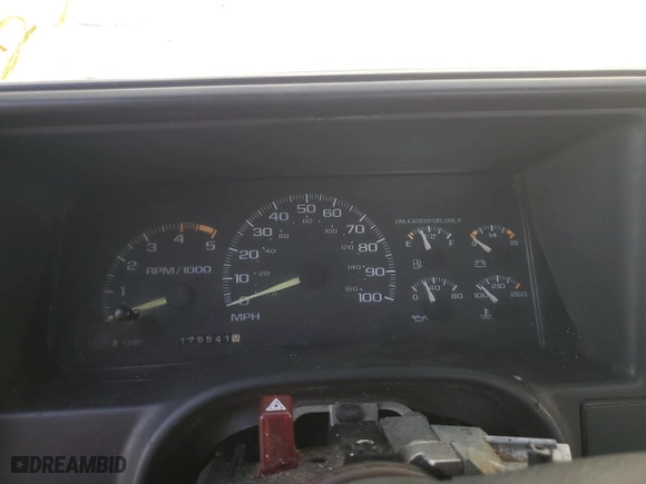 1995 Chevrolet C/K 1500 with VIN 1GCEK14H2SZ238713, listed as a Copart auction lot 82148134 with 175,541 mi miles and Salvage Title. Bid and sale history available at carsss.com. Image 9.