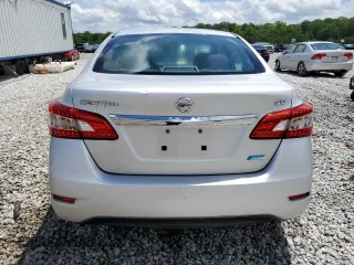 2014 Nissan Sentra SV z VIN 3N1AB7AP6EY233772, wystawiony jako Copart lot #55516645 z przebiegiem 169 623 mil mil oraz Szkoda całkowita • Salvage title. Historia ofert i sprzedaży dostępna na DreamBid. Obrazek 6.