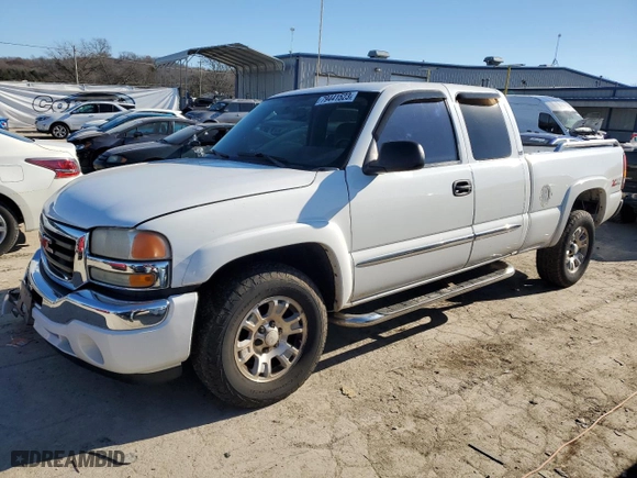 2007 GMC Sierra 1500 Classic SLT with VIN 1GTEK19Z67E184915, listed as a Copart auction lot 60410574 with NaN miles and Salvage Title. Bid and sale history available at carsss.com. Image 1.