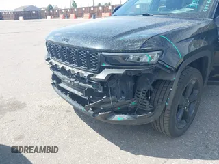 2023 Jeep Grand Cherokee Altitude with VIN 1C4RJJAG4P8817795, listed as a IAAI auction lot 42572709 with 49,468 mi miles and . Bid and sale history available at DreamBid. Image 6.