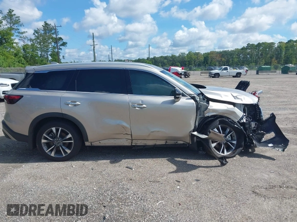 2024 Infiniti QX60 Luxe with VIN 5N1DL1FR6RC343763, listed as a IAAI auction lot 42686502 with 3,791 mi miles and . Bid and sale history available at DreamBid. Image 13.