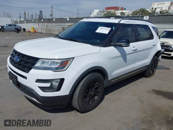 2016 Ford Explorer XLT with VIN 1FM5K8DHXGGA72450, listed as a IAAI auction lot 42019233 with 184,499 mi miles. Bid and sale history available at carsss.com. Image 17.