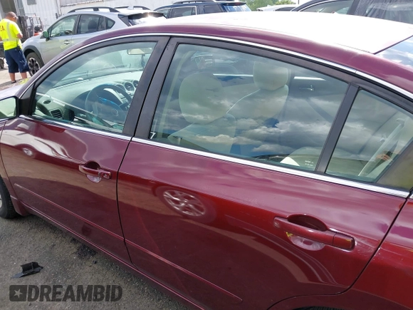 2012 Nissan Altima S z VIN 1N4AL2AP1CN494367, wystawiony jako IAAI lot #42197956 z przebiegiem 109 685 mil mil oraz . Historia ofert i sprzedaży dostępna na DreamBid. Obrazek 14.