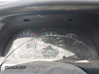 2002 Chevrolet Tracker ZR2 z VIN 2CNBJ734526932987, wystawiony jako IAAI lot #42289740 z przebiegiem 92 862 mil mil oraz . Historia ofert i sprzedaży dostępna na DreamBid. Obrazek 7.