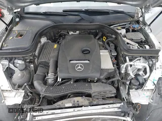 2019 Mercedes-Benz GLC 300 z VIN WDC0G4KB7KF626348, wystawiony jako IAAI lot #42356795 z przebiegiem 56 610 mil mil oraz . Historia ofert i sprzedaży dostępna na DreamBid. Obrazek 10.