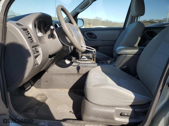2007 Ford Escape XLT with VIN 1FMYU03157KA05202, listed as a Copart auction lot 50534635 with 76,166 mi miles and Clean Title. Bid and sale history available at carsss.com. Image 7.