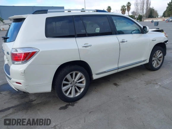 2011 Toyota Highlander Limited with VIN JTEDC3EHXB2002186, listed as a IAAI auction lot 41645915 with 367,650 mi miles and . Bid and sale history available at DreamBid. Image 4.