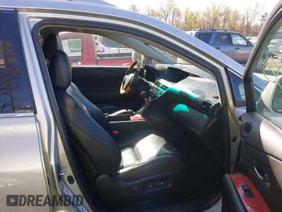 2010 Lexus RX 350 with VIN 2T2BK1BA1AC061598, listed as a IAAI auction lot 42018580 with 200,982 mi miles. Bid and sale history available at carsss.com. Image 5.