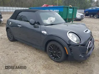 2017 MINI Convertible Cooper S with VIN WMWWG9C5XH3C22847, listed as a IAAI auction lot 41940809 with Not provided miles and . Bid and sale history available at DreamBid. Image 1.