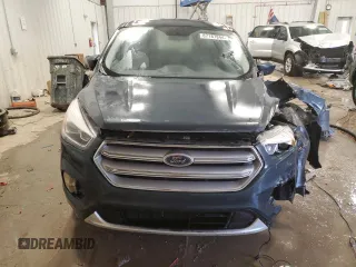 2019 Ford Escape SE z VIN 1FMCU9GD8KUB54347, wystawiony jako Copart lot #87187844 z przebiegiem 86 855 mil mil oraz Szkody całkowita. Historia ofert i sprzedaży dostępna na DreamBid. Obrazek 5.