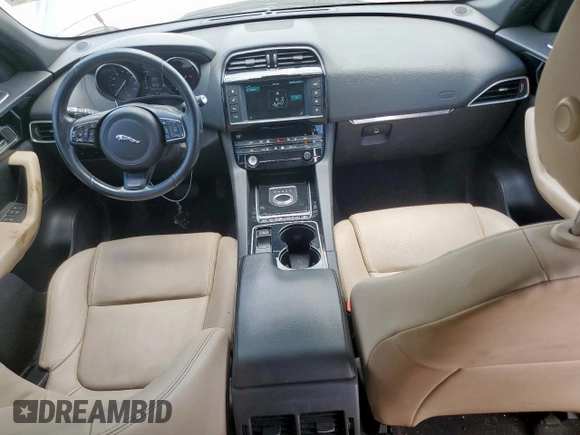2017 Jaguar F-Pace 20d Premium with VIN SADCJ2BN2HA098411, listed as a Copart auction lot 58361175 with 92,529 mi miles and Clean title. Bid and sale history available at DreamBid. Image 8.