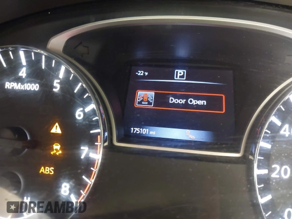 2017 Nissan Altima SV z VIN 1N4AL3AP3HC283714, wystawiony jako IAAI lot #42405326 z przebiegiem 175 101 mil mil oraz . Historia ofert i sprzedaży dostępna na DreamBid. Obrazek 15.
