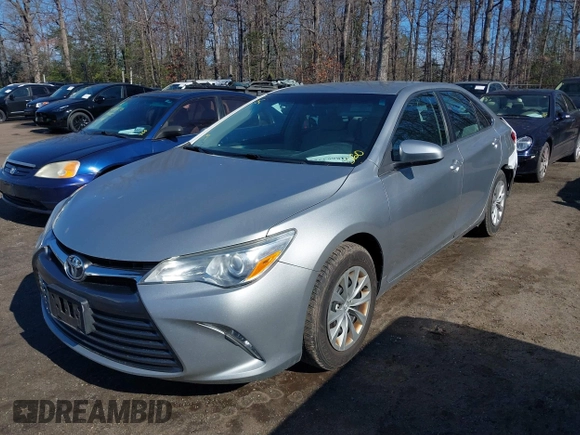 2017 Toyota Camry XLE with VIN 4T1BF1FKXHU345915, listed as a IAAI auction lot 41869325 with 144,417 mi miles. Bid and sale history available at carsss.com. Image 17.
