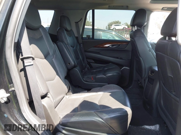 2020 Cadillac Escalade Luxury with VIN 1GYS3BKJ0LR129965, listed as a IAAI auction lot 42084752 with 133,390 mi miles and . Bid and sale history available at DreamBid. Image 8.