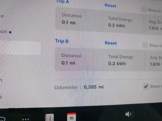 2024 Tesla Model Y с VIN 7SAYGDED9RF092955, выставлен на аукционе IAAI как лот 42757539 с пробегом 6 385 миль миль и . История ставок и продаж доступна на DreamBid. Изображение 15.