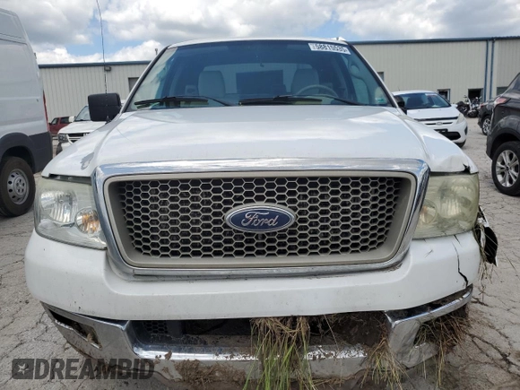 2004 Ford F-150 XL with VIN 1FTPX12564KD86071, listed as a Copart auction lot 58815535 with 258,334 mi miles and Salvage title. Bid and sale history available at DreamBid. Image 5.