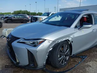 2019 Lexus UX 200 with VIN JTHY3JBH6K2013523, listed as a IAAI auction lot 42180390 with 84,914 mi miles and . Bid and sale history available at DreamBid. Image 6.