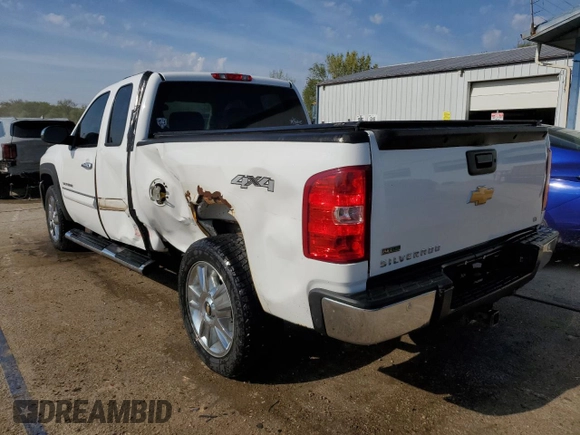 2012 Chevrolet Silverado 1500 LT with VIN 1GCRKSE7XCZ114154, listed as a Copart auction lot 54243775 with 183,908 mi miles and Salvage Title. Bid and sale history available at DreamBid. Image 2.