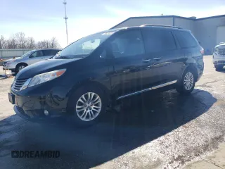 2016 Toyota Sienna XLE with VIN 5TDYK3DC3GS726641, listed as a Copart auction lot 48023975 with 138,420 mi miles and Salvage Title. Bid and sale history available at carsss.com. Image 1.
