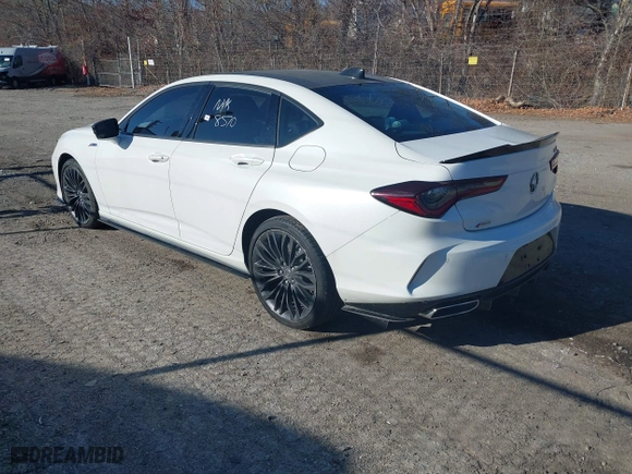 2022 Acura TLX w/A-Spec Package with VIN 19UUB5F52NA005022, listed as a IAAI auction lot 40977803 with 9,665 mi miles. Bid and sale history available at carsss.com. Image 3.
