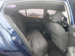 2020 Nissan Altima S z VIN 1N4BL4BV0LC137786, wystawiony jako Copart lot #56044315 z przebiegiem 70 008 mil mil oraz Szkoda całkowita • Salvage title. Historia ofert i sprzedaży dostępna na DreamBid. Obrazek 10.