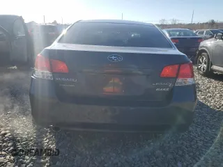 2013 Subaru Legacy Premium z VIN 4S3BMBC66D3033999, wystawiony jako Copart lot #49776095 z przebiegiem 183 381 mil mil oraz Czysty tytuł • Clean title. Historia ofert i sprzedaży dostępna na DreamBid. Obrazek 6.
